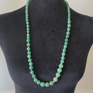 Elegant Green Beaded Necklace